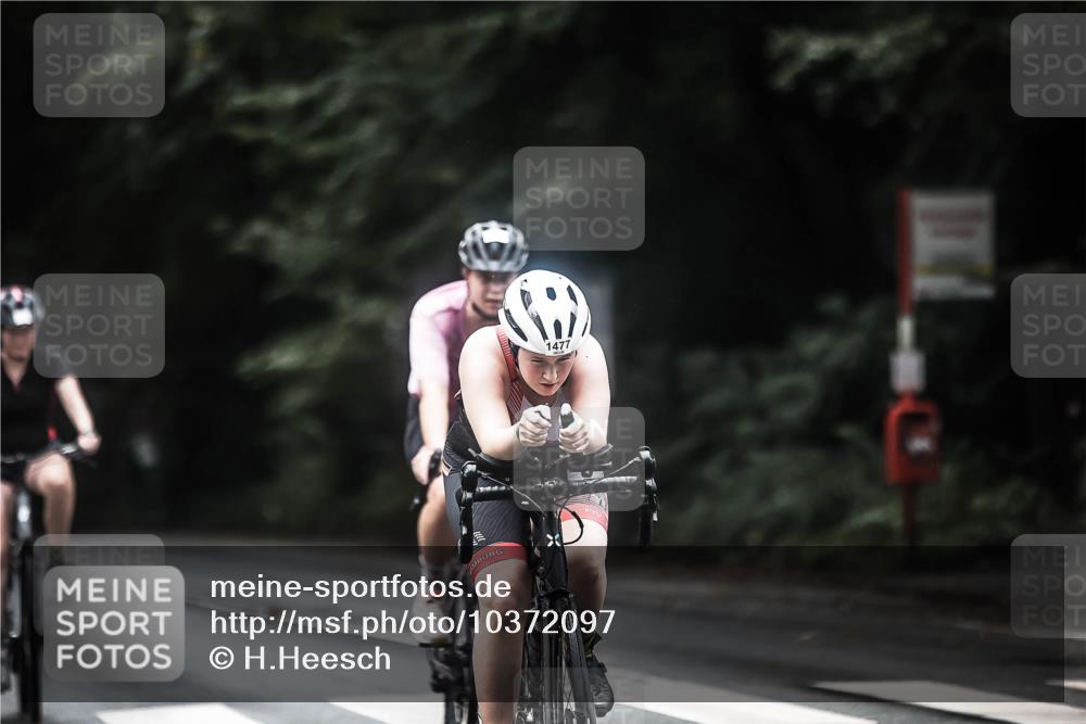 13.09.2026 - Stadtparktriathlon H.Heesch http://msf.ph/oto/10372097 13.09.2026 13:27:13 Radfahren 1258, 1352, 1363, 1409, 1468, 1477, 1497 meine-sportfotos.de