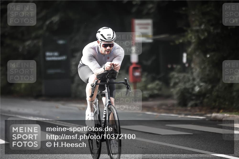 13.09.2026 - Stadtparktriathlon H.Heesch http://msf.ph/oto/10372100 13.09.2026 10:51:51 Radfahren 483, 491, 510, 527, 544, 582 meine-sportfotos.de