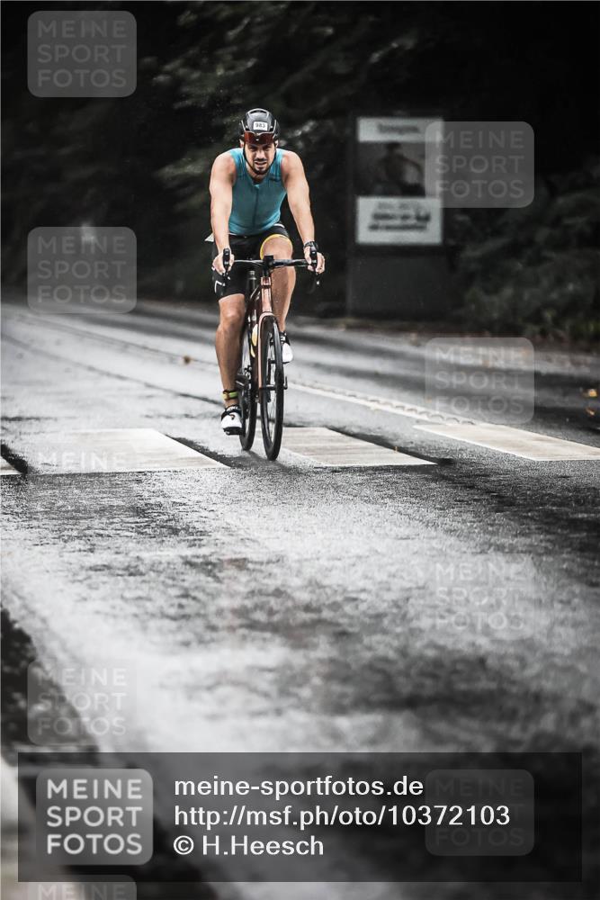 13.09.2026 - Stadtparktriathlon H.Heesch http://msf.ph/oto/10372103 13.09.2026 12:07:37 Radfahren 832, 839, 983, 1011, 1026, 1054 meine-sportfotos.de