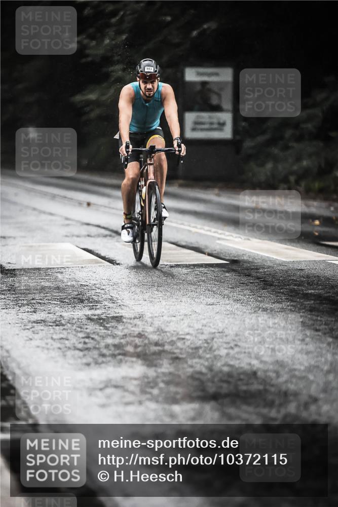 13.09.2026 - Stadtparktriathlon H.Heesch http://msf.ph/oto/10372115 13.09.2026 12:07:37 Radfahren 832, 839, 983, 1011, 1026, 1054 meine-sportfotos.de