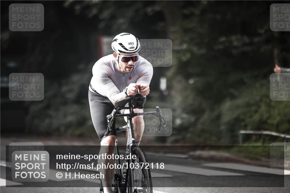 13.09.2026 - Stadtparktriathlon H.Heesch http://msf.ph/oto/10372118 13.09.2026 10:51:51 Radfahren 483, 491, 510, 527, 544, 582 meine-sportfotos.de