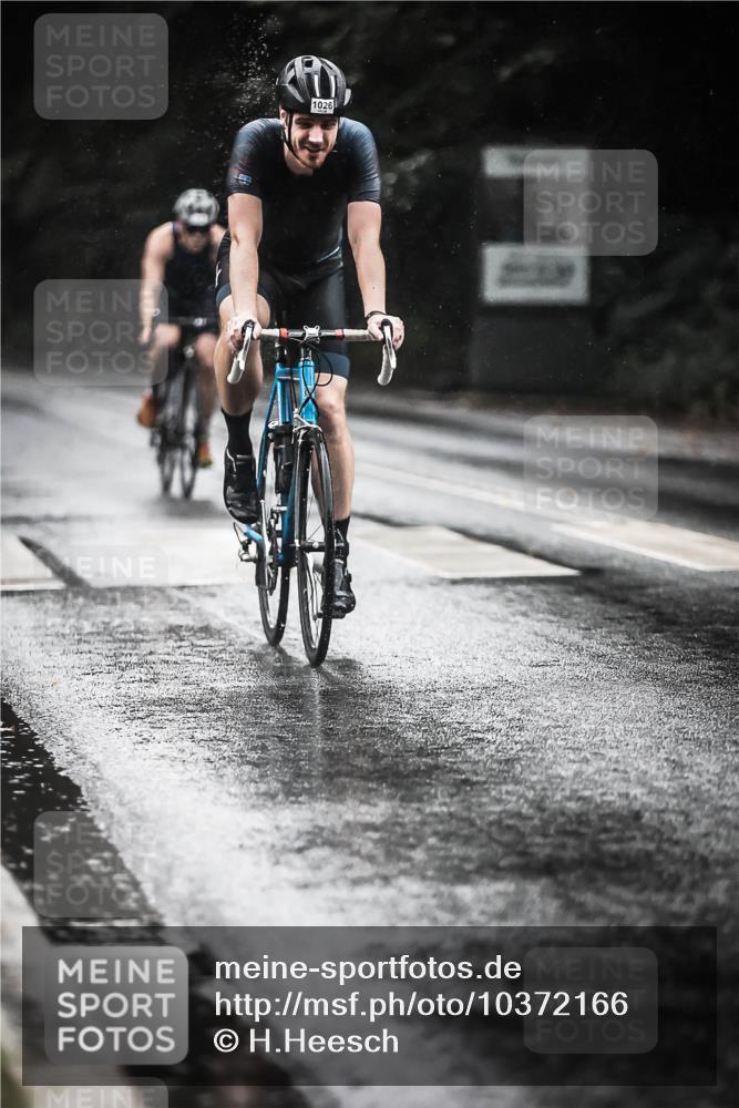 13.09.2026 - Stadtparktriathlon H.Heesch http://msf.ph/oto/10372166 13.09.2026 12:07:39 Radfahren 832, 839, 960, 983, 1011, 1026, 1054 meine-sportfotos.de
