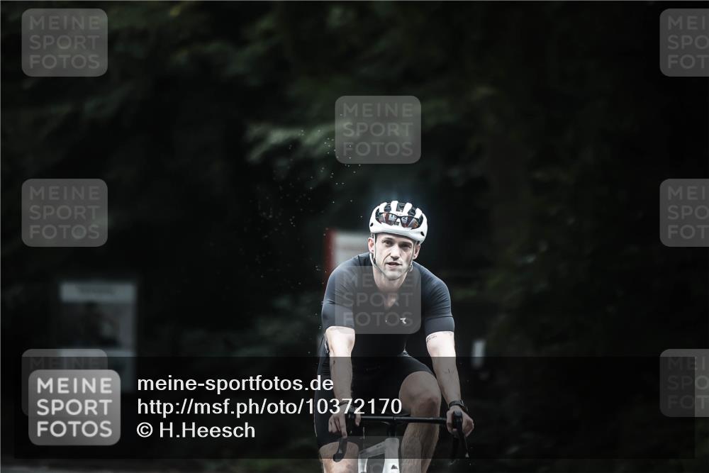 13.09.2026 - Stadtparktriathlon H.Heesch http://msf.ph/oto/10372170 13.09.2026 13:27:19 Radfahren 1258, 1325, 1352, 1363, 1477, 1497, 1530 meine-sportfotos.de
