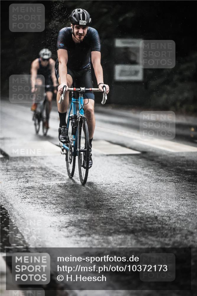 13.09.2026 - Stadtparktriathlon H.Heesch http://msf.ph/oto/10372173 13.09.2026 12:07:39 Radfahren 832, 839, 960, 983, 1011, 1026, 1054 meine-sportfotos.de