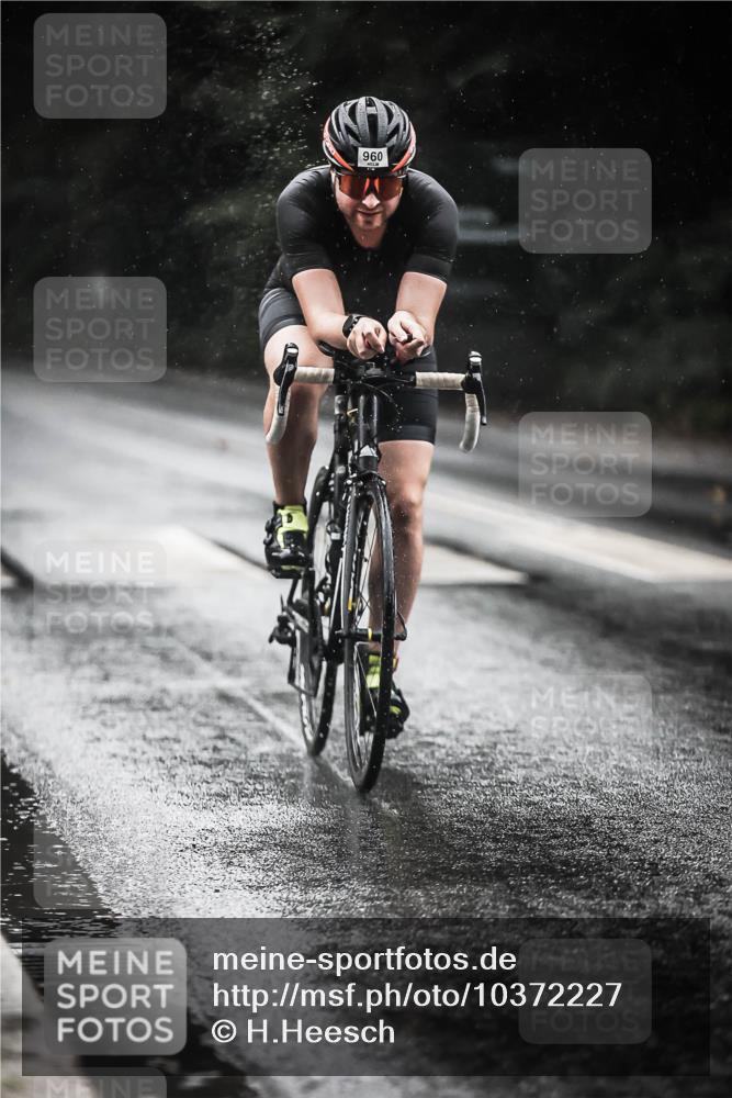 13.09.2026 - Stadtparktriathlon H.Heesch http://msf.ph/oto/10372227 13.09.2026 12:07:44 Radfahren 839, 870, 878, 960, 983, 1026 meine-sportfotos.de