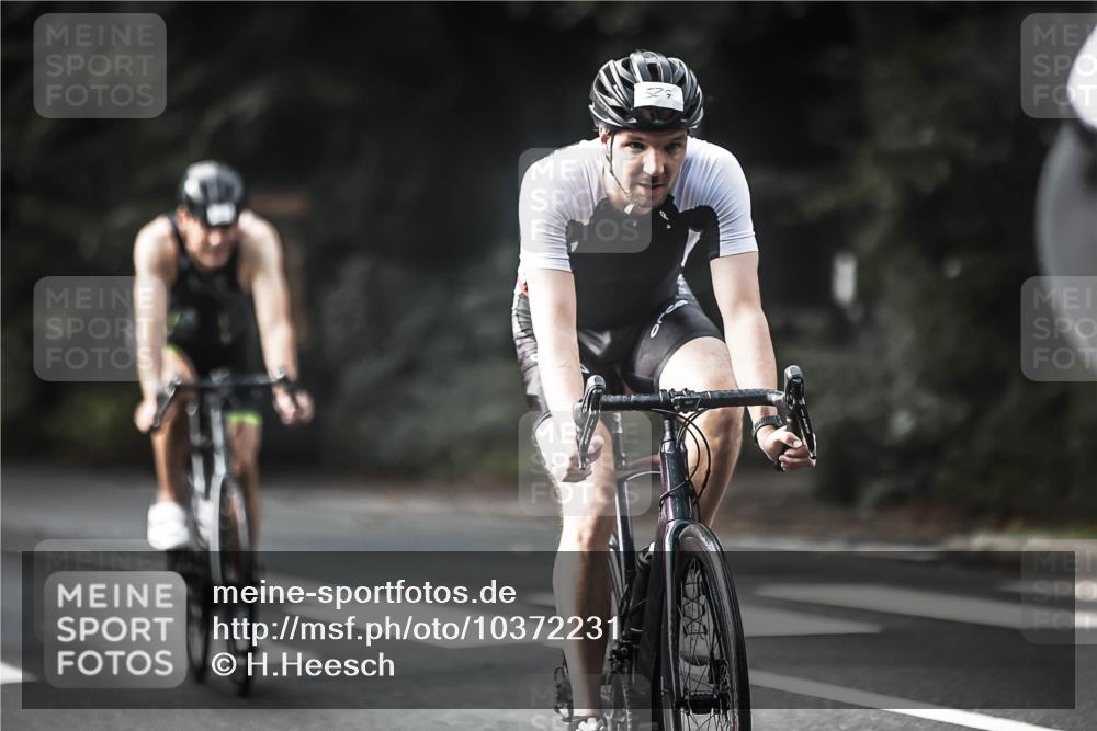 13.09.2026 - Stadtparktriathlon H.Heesch http://msf.ph/oto/10372231 13.09.2026 10:51:56 Radfahren 456, 483, 491, 510, 527, 544 meine-sportfotos.de