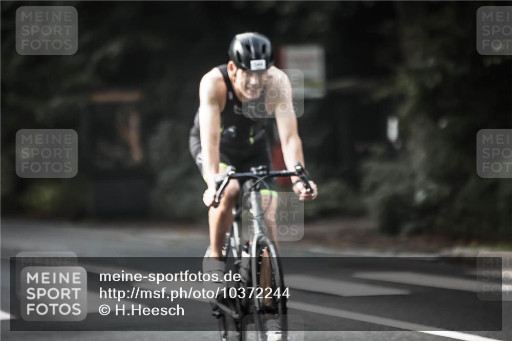 13.09.2026 - Stadtparktriathlon H.Heesch http://msf.ph/oto/10372244 13.09.2026 10:51:57 Radfahren 456, 483, 491, 510, 527, 544, 777 meine-sportfotos.de
