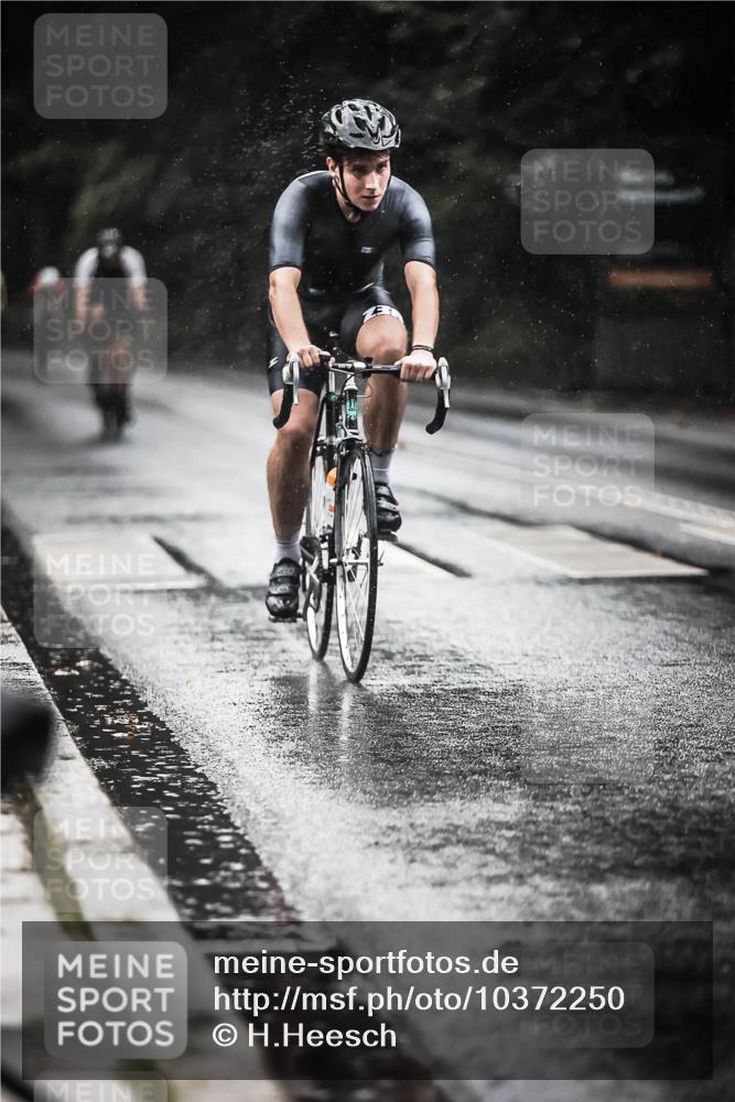 13.09.2026 - Stadtparktriathlon H.Heesch http://msf.ph/oto/10372250 13.09.2026 12:07:49 Radfahren 870, 878, 960, 1017, 1040 meine-sportfotos.de