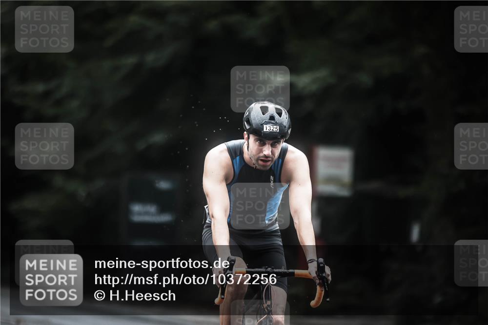 13.09.2026 - Stadtparktriathlon H.Heesch http://msf.ph/oto/10372256 13.09.2026 13:27:24 Radfahren 1325, 1352, 1429, 1471, 1530 meine-sportfotos.de