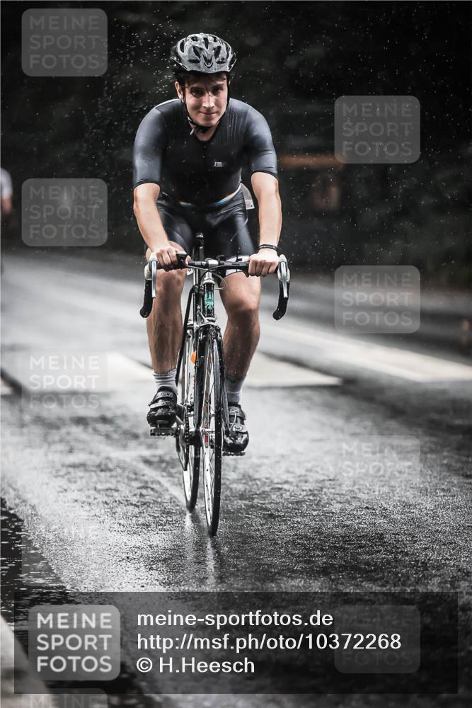 13.09.2026 - Stadtparktriathlon H.Heesch http://msf.ph/oto/10372268 13.09.2026 12:07:49 Radfahren 870, 878, 960, 1017, 1040 meine-sportfotos.de