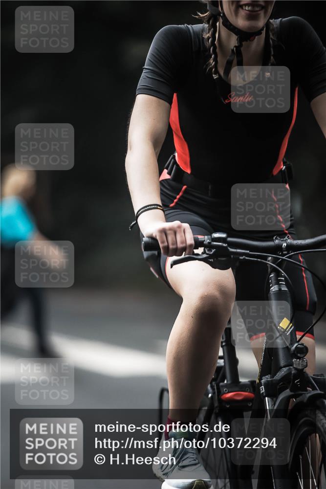 13.09.2026 - Stadtparktriathlon H.Heesch http://msf.ph/oto/10372294 13.09.2026 10:21:59 Radfahren 234, 332, 371, 449 meine-sportfotos.de