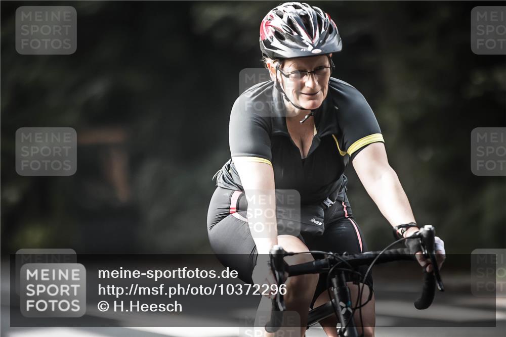 13.09.2026 - Stadtparktriathlon H.Heesch http://msf.ph/oto/10372296 13.09.2026 10:51:59 Radfahren 456, 491, 510, 527, 544, 777 meine-sportfotos.de