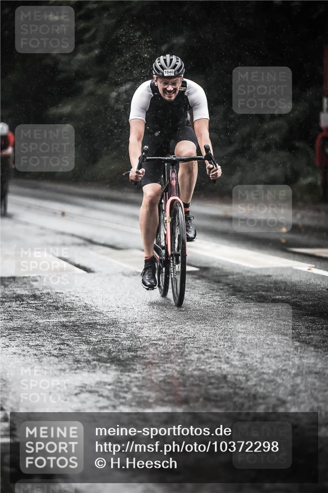 13.09.2026 - Stadtparktriathlon H.Heesch http://msf.ph/oto/10372298 13.09.2026 12:07:52 Radfahren 866, 870, 878, 985, 1017, 1021, 1022, 1040 meine-sportfotos.de