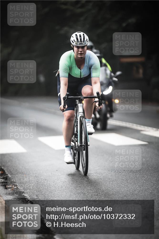 13.09.2026 - Stadtparktriathlon H.Heesch http://msf.ph/oto/10372332 13.09.2026 10:22:04 Radfahren 252, 371, 449 meine-sportfotos.de
