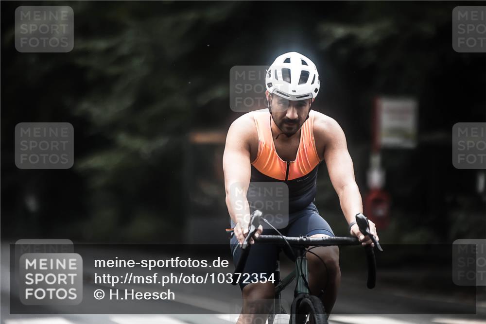 13.09.2026 - Stadtparktriathlon H.Heesch http://msf.ph/oto/10372354 13.09.2026 13:27:32 Radfahren 1357, 1429, 1471 meine-sportfotos.de
