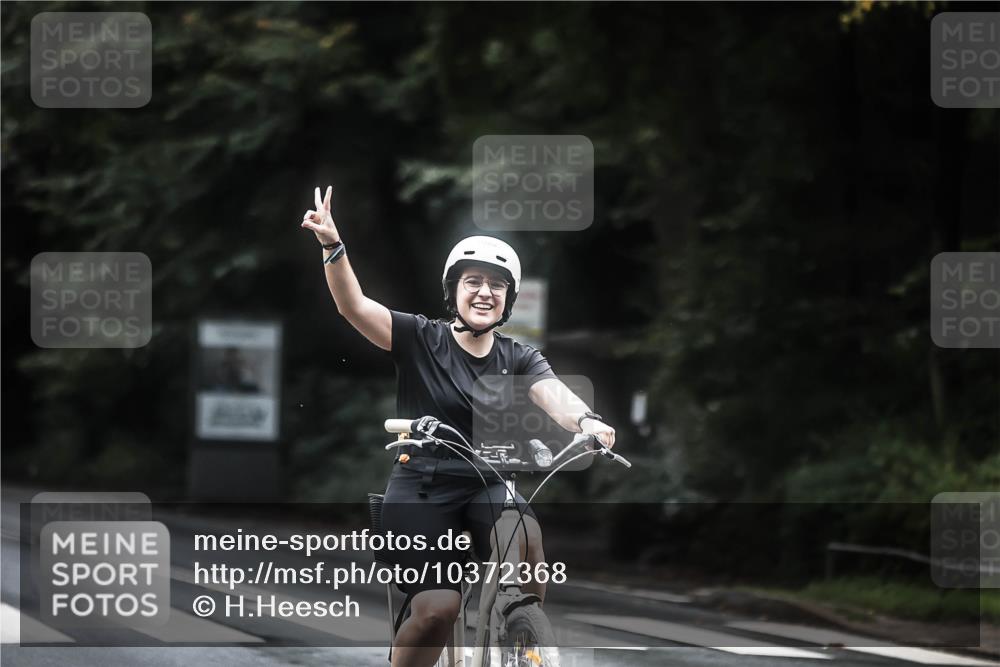 13.09.2026 - Stadtparktriathlon H.Heesch http://msf.ph/oto/10372368 13.09.2026 13:27:42 Radfahren 1082, 1505 meine-sportfotos.de