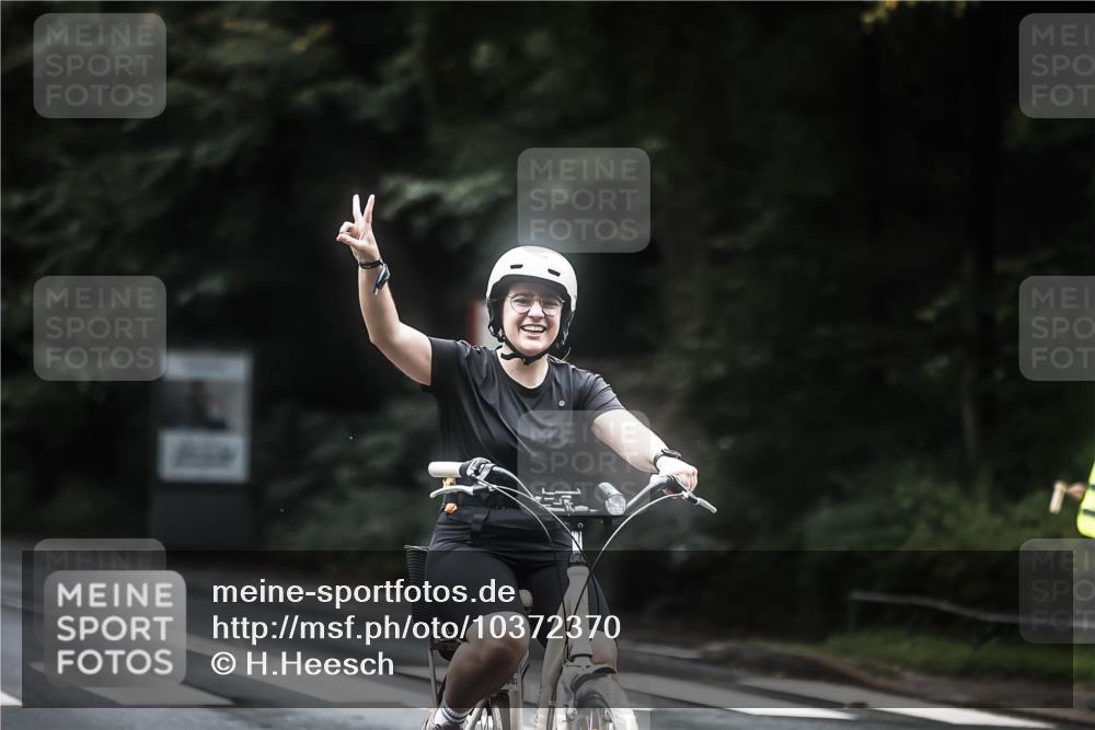 13.09.2026 - Stadtparktriathlon H.Heesch http://msf.ph/oto/10372370 13.09.2026 13:27:42 Radfahren 1082, 1505 meine-sportfotos.de
