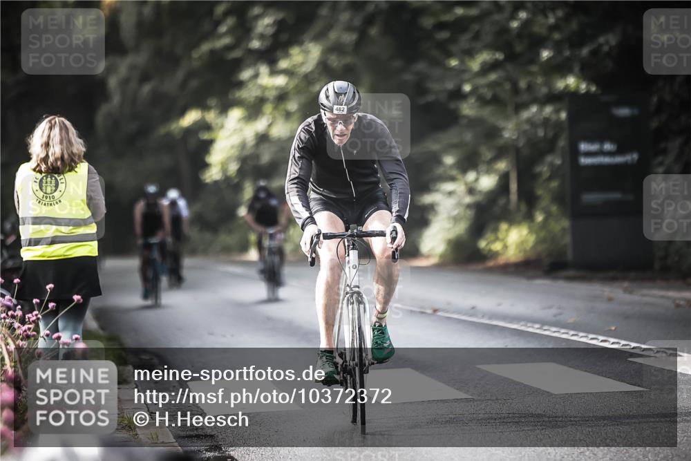 13.09.2026 - Stadtparktriathlon H.Heesch http://msf.ph/oto/10372372 13.09.2026 10:52:06 Radfahren 469, 482, 523, 578, 777 meine-sportfotos.de