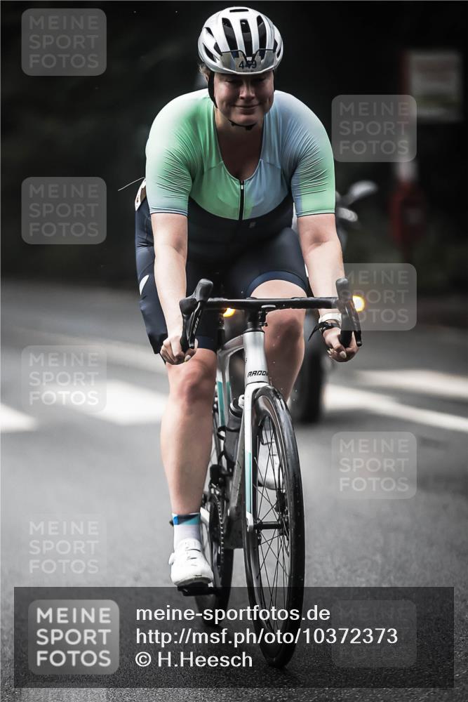 13.09.2026 - Stadtparktriathlon H.Heesch http://msf.ph/oto/10372373 13.09.2026 10:22:05 Radfahren 252, 449 meine-sportfotos.de