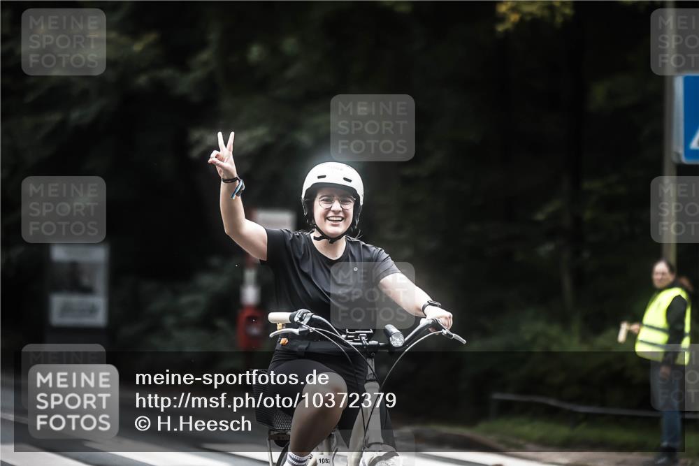 13.09.2026 - Stadtparktriathlon H.Heesch http://msf.ph/oto/10372379 13.09.2026 13:27:42 Radfahren 1082, 1505 meine-sportfotos.de