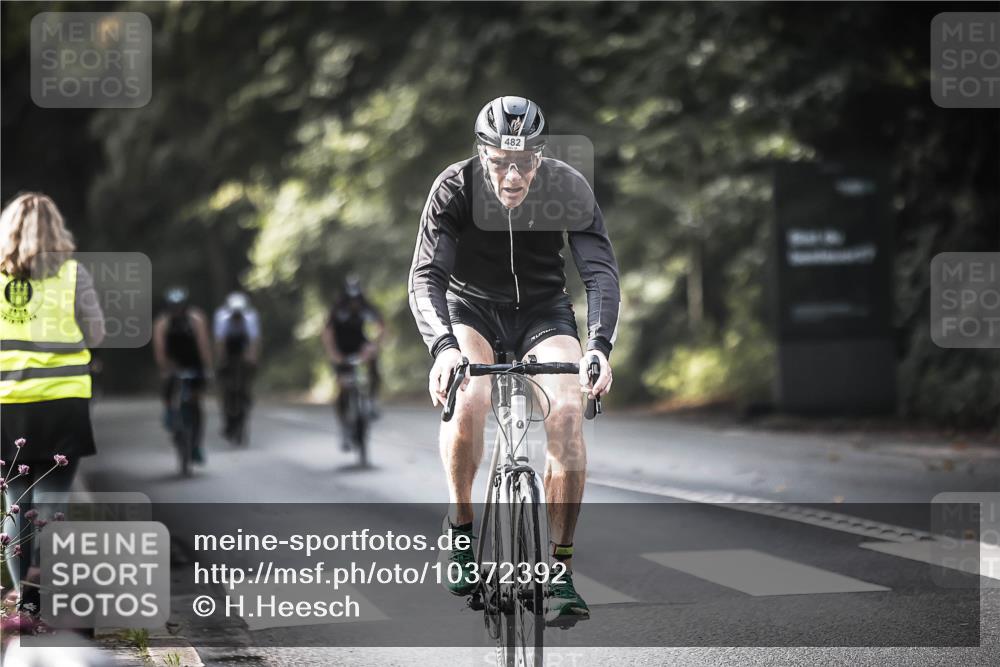 13.09.2026 - Stadtparktriathlon H.Heesch http://msf.ph/oto/10372392 13.09.2026 10:52:07 Radfahren 469, 482, 523, 578, 777 meine-sportfotos.de