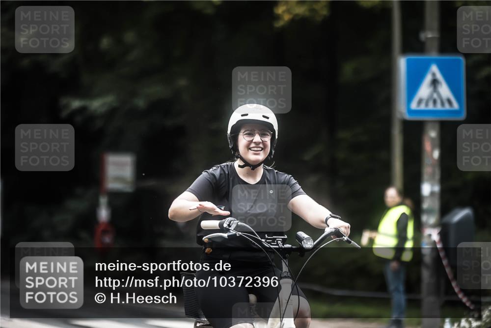 13.09.2026 - Stadtparktriathlon H.Heesch http://msf.ph/oto/10372396 13.09.2026 13:27:42 Radfahren 1082, 1505 meine-sportfotos.de