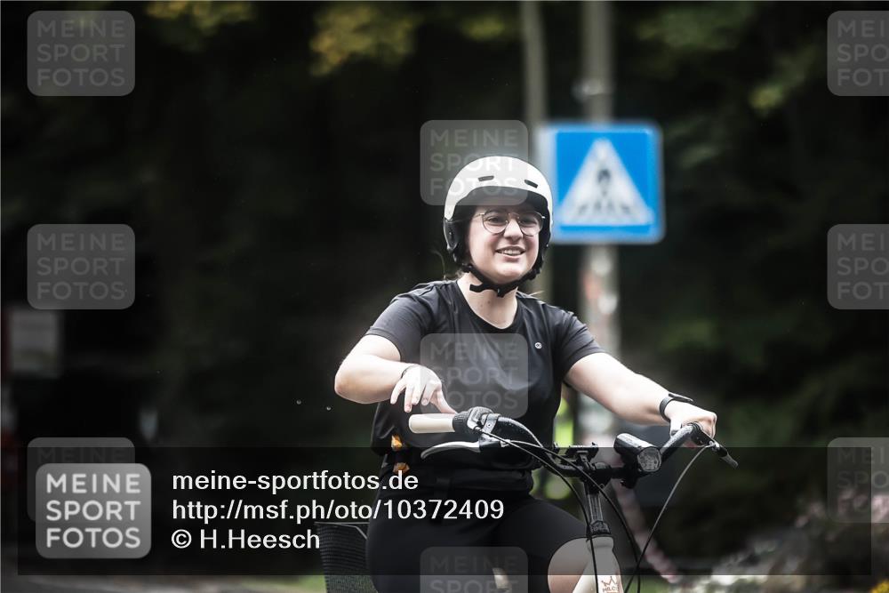 13.09.2026 - Stadtparktriathlon H.Heesch http://msf.ph/oto/10372409 13.09.2026 13:27:42 Radfahren 1082, 1505 meine-sportfotos.de