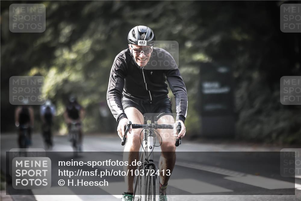 13.09.2026 - Stadtparktriathlon H.Heesch http://msf.ph/oto/10372413 13.09.2026 10:52:07 Radfahren 469, 482, 523, 578, 777 meine-sportfotos.de