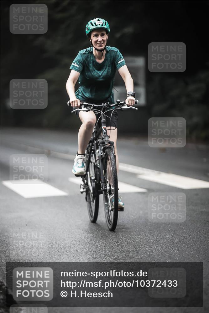 13.09.2026 - Stadtparktriathlon H.Heesch http://msf.ph/oto/10372433 13.09.2026 10:22:12 Radfahren 252, 366 meine-sportfotos.de