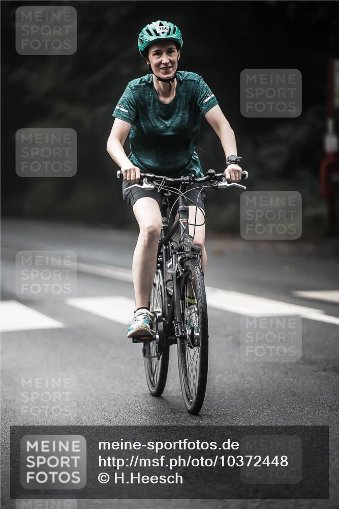 13.09.2026 - Stadtparktriathlon H.Heesch http://msf.ph/oto/10372448 13.09.2026 10:22:12 Radfahren 252, 366 meine-sportfotos.de