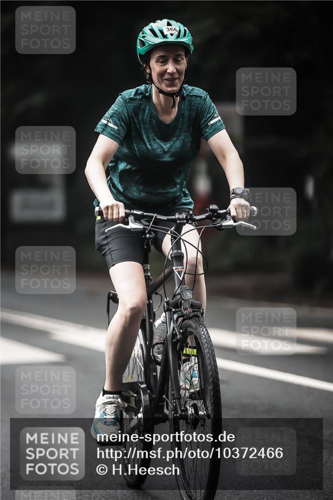 13.09.2026 - Stadtparktriathlon H.Heesch http://msf.ph/oto/10372466 13.09.2026 10:22:13 Radfahren 232, 252, 366 meine-sportfotos.de