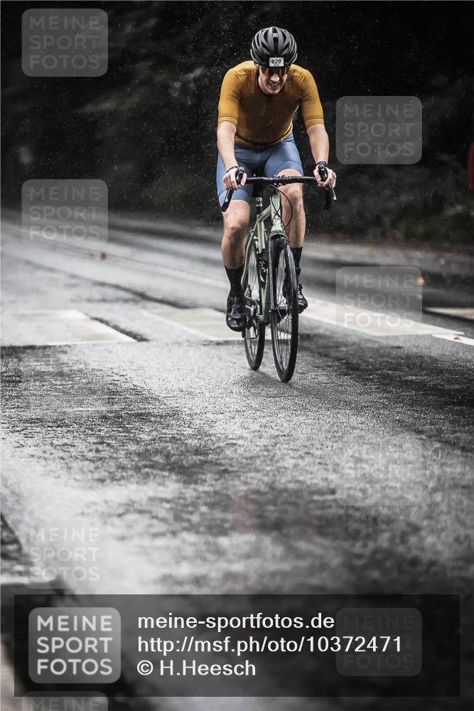 13.09.2026 - Stadtparktriathlon H.Heesch http://msf.ph/oto/10372471 13.09.2026 12:08:00 Radfahren 829, 866, 985, 1017, 1021, 1022, 1068 meine-sportfotos.de
