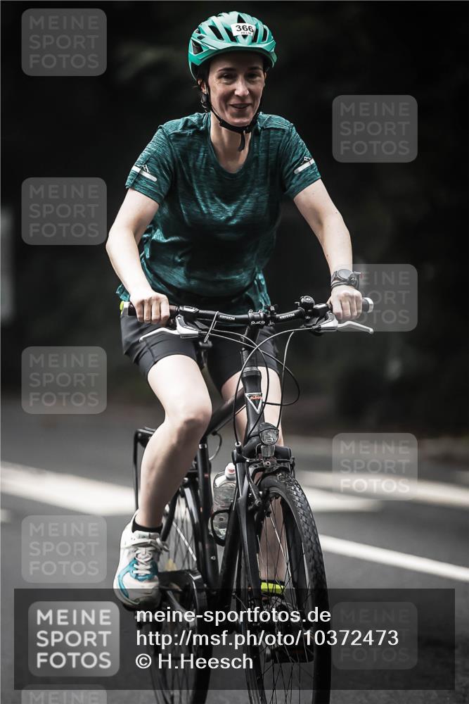 13.09.2026 - Stadtparktriathlon H.Heesch http://msf.ph/oto/10372473 13.09.2026 10:22:13 Radfahren 232, 252, 366 meine-sportfotos.de