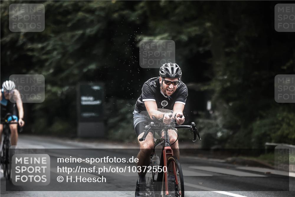13.09.2026 - Stadtparktriathlon H.Heesch http://msf.ph/oto/10372550 13.09.2026 13:27:52 Radfahren 1322, 1323, 1326, 1397, 1401, 1460 meine-sportfotos.de