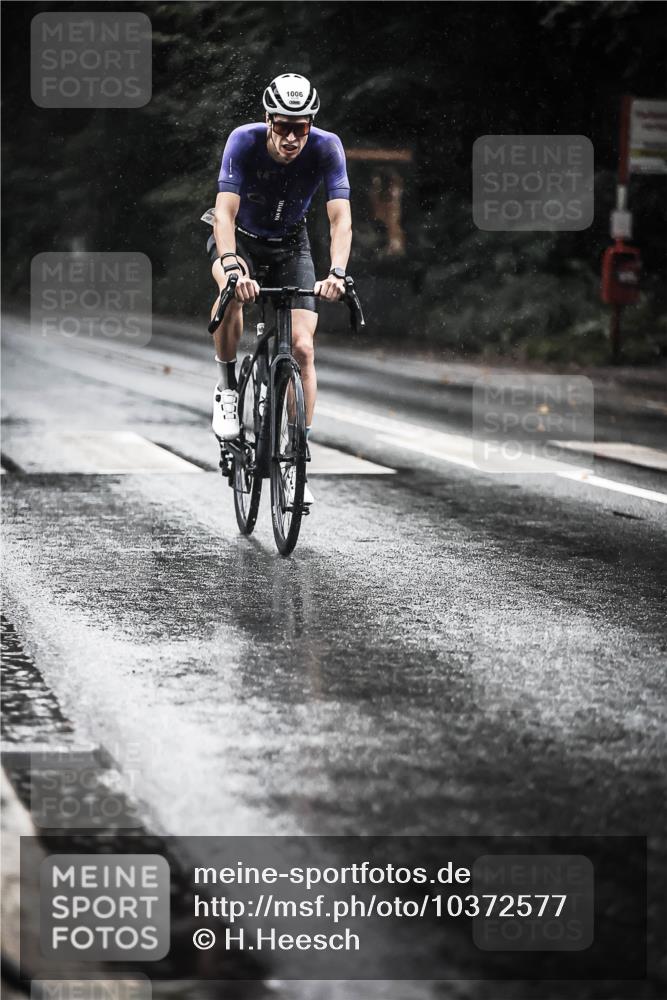 13.09.2026 - Stadtparktriathlon H.Heesch http://msf.ph/oto/10372577 13.09.2026 12:08:20 Radfahren 1006, 1050 meine-sportfotos.de