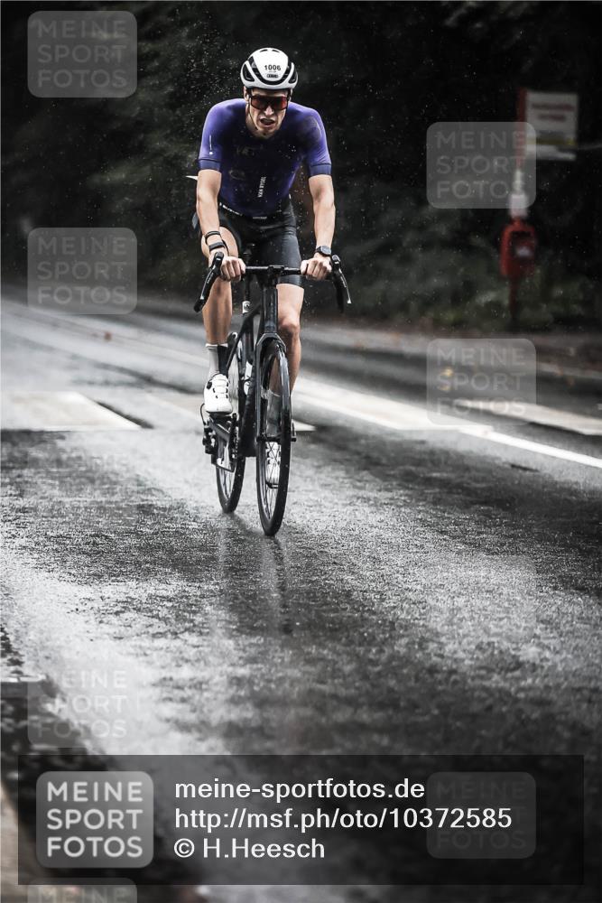 13.09.2026 - Stadtparktriathlon H.Heesch http://msf.ph/oto/10372585 13.09.2026 12:08:21 Radfahren 1006, 1050 meine-sportfotos.de