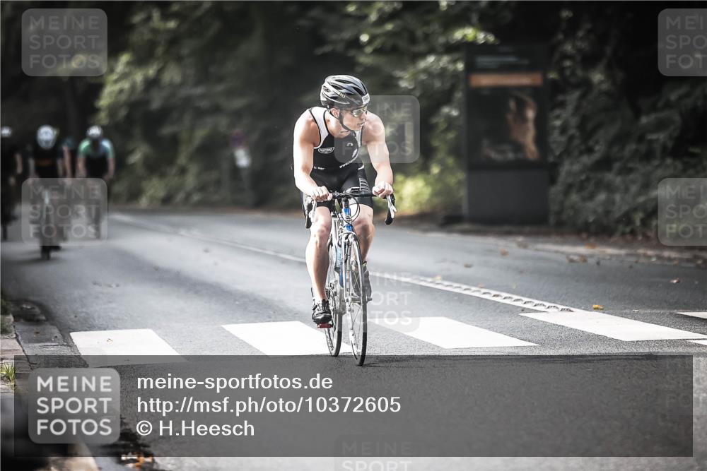 13.09.2026 - Stadtparktriathlon H.Heesch http://msf.ph/oto/10372605 13.09.2026 10:52:23 Radfahren 490, 505, 564, 568, 575, 581 meine-sportfotos.de