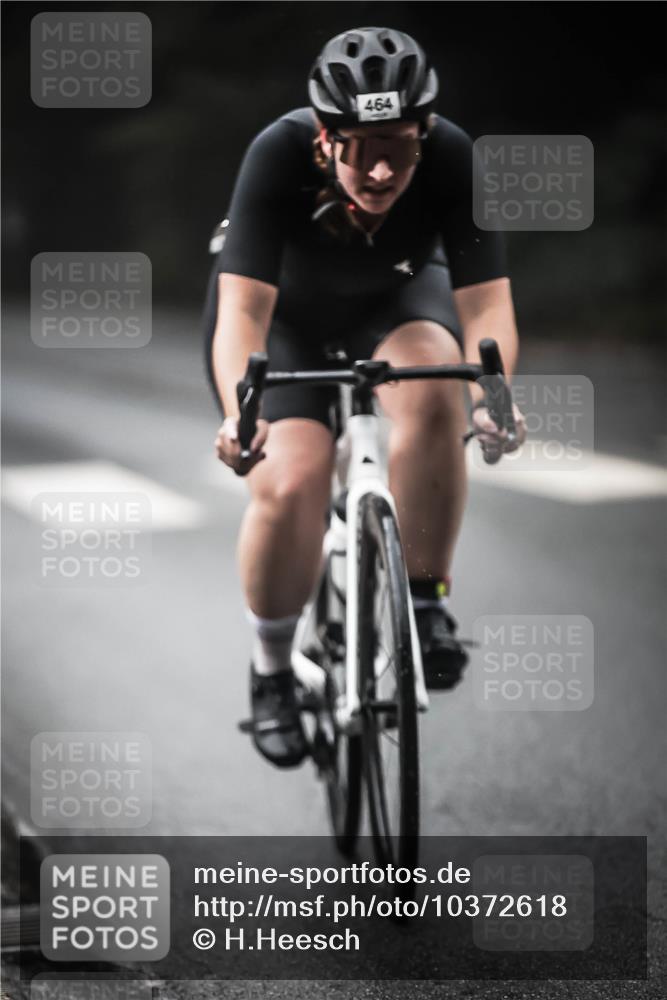 13.09.2026 - Stadtparktriathlon H.Heesch http://msf.ph/oto/10372618 13.09.2026 10:22:24 Radfahren 232, 297, 299, 302, 464 meine-sportfotos.de