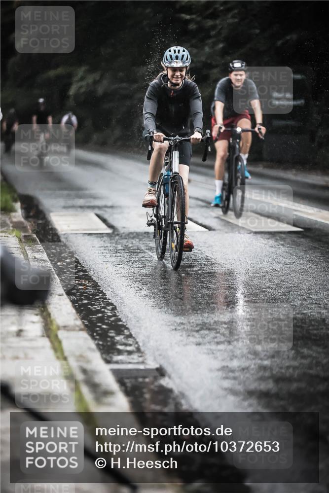 13.09.2026 - Stadtparktriathlon H.Heesch http://msf.ph/oto/10372653 13.09.2026 12:08:28 Radfahren 761, 961, 966, 969, 1058 meine-sportfotos.de