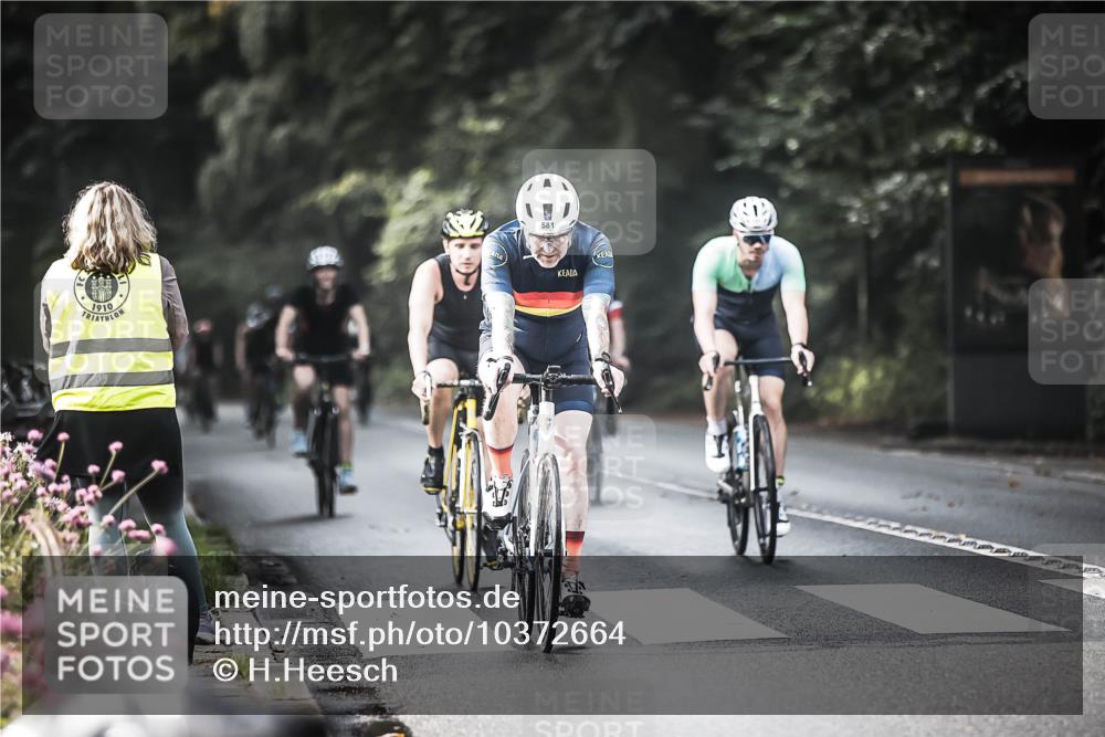 13.09.2026 - Stadtparktriathlon H.Heesch http://msf.ph/oto/10372664 13.09.2026 10:52:26 Radfahren 371, 490, 502, 564, 568, 575, 581 meine-sportfotos.de