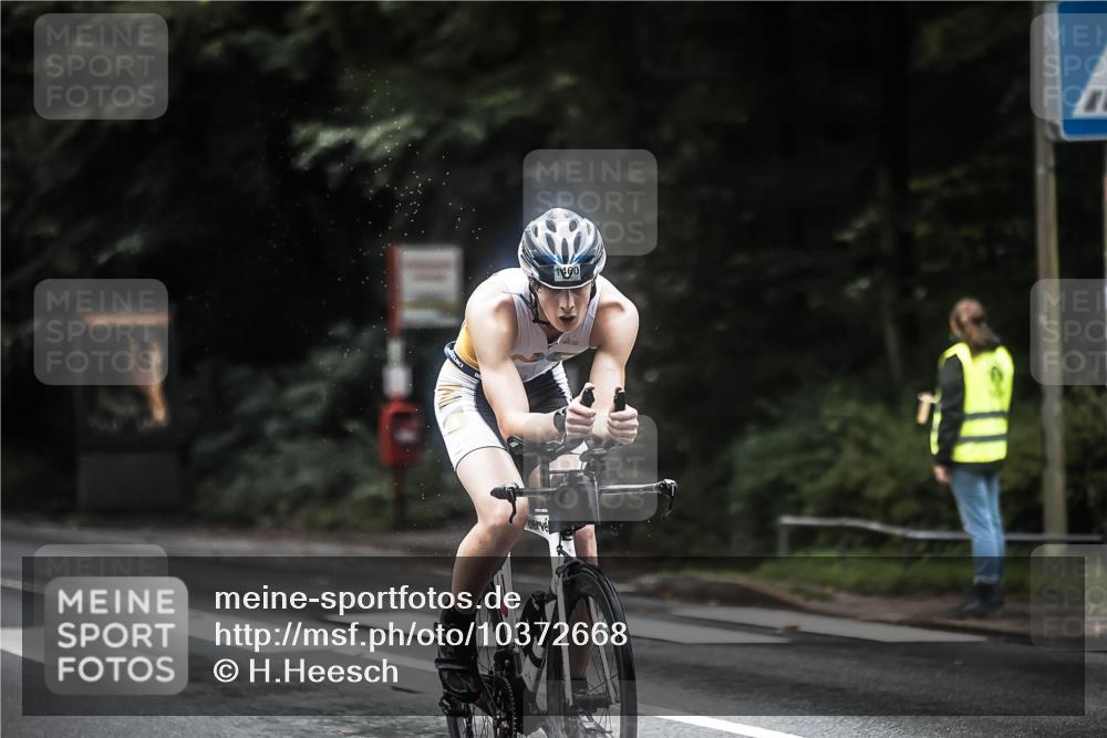 13.09.2026 - Stadtparktriathlon H.Heesch http://msf.ph/oto/10372668 13.09.2026 13:27:58 Radfahren 1322, 1348, 1397, 1460, 1521 meine-sportfotos.de