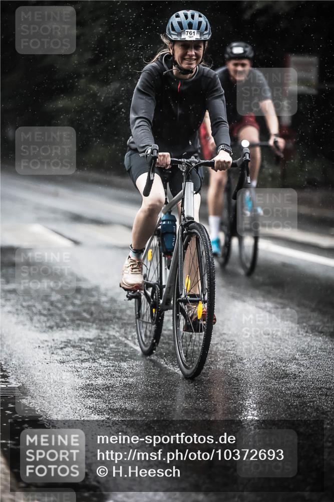 13.09.2026 - Stadtparktriathlon H.Heesch http://msf.ph/oto/10372693 13.09.2026 12:08:29 Radfahren 761, 961, 966, 969, 1058, 1064 meine-sportfotos.de