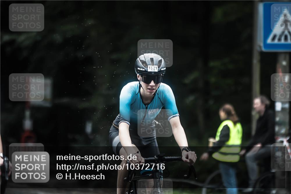13.09.2026 - Stadtparktriathlon H.Heesch http://msf.ph/oto/10372716 13.09.2026 13:28:02 Radfahren 1334, 1347, 1348, 1355, 1356, 1364, 1448, 1460, 1521 meine-sportfotos.de