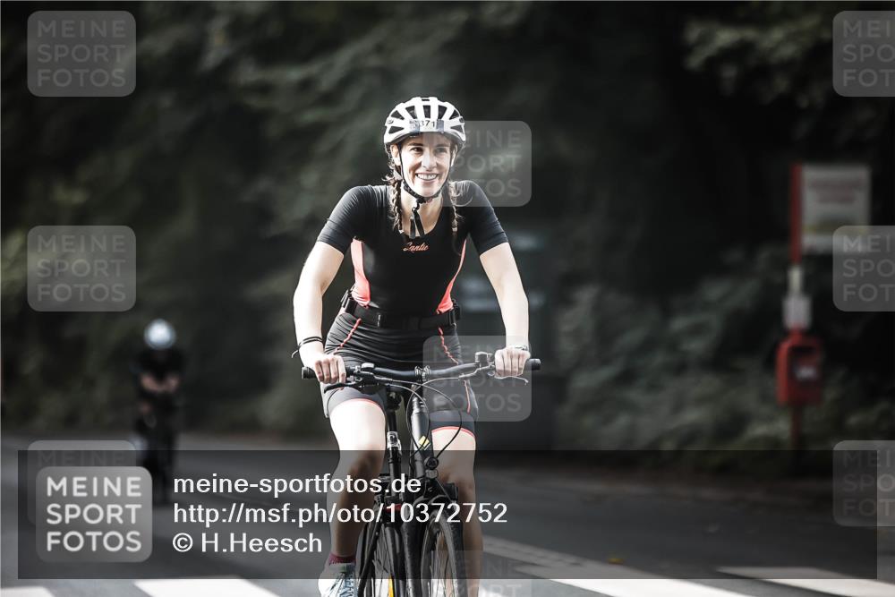 13.09.2026 - Stadtparktriathlon H.Heesch http://msf.ph/oto/10372752 13.09.2026 10:52:30 Radfahren 371, 412, 454, 479, 490, 502, 518, 568, 575, 581, 584 meine-sportfotos.de