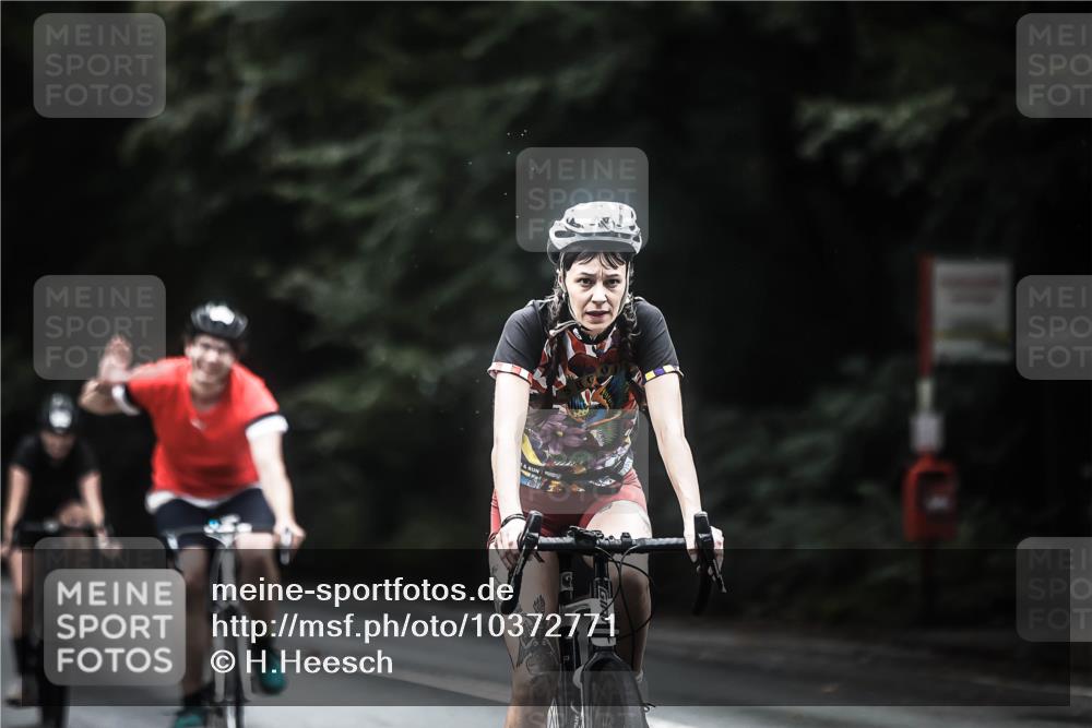 13.09.2026 - Stadtparktriathlon H.Heesch http://msf.ph/oto/10372771 13.09.2026 13:28:07 Radfahren 1314, 1334, 1347, 1348, 1355, 1356, 1364, 1448, 1458, 1521 meine-sportfotos.de