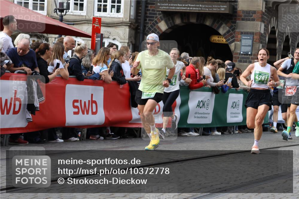 13.09.2026 - 21. swb-Marathon Bremen Strokosch-Dieckow http://msf.ph/oto/10372778 13.09.2026 13:36:58 Ziel 164, 813, 1738, 1880, 1936, 2467, 2673, 2731, 2819, 2823, 3067, 3585, 3635, 3815, 4006, 4050, 4182, 4216, 4304, 4414, 4676, 4892, 5061, 5447, 5656, 5781, 5823, 6050, 6280, 6340, 6516, 6527, 6568, 7039, 7229, 7237, 7249, 7344, 7656, 7765, 7808, 8685, 8723, 8790, 8905, 9658, 9776, 9807, 9899, 10068, 10070, 950, 1285, 1854, 1991, 2241, 2531, 2930, 3333, 3732, 3894, 3909, 4410, 4448, 4932, 4947, 5547, 5577, 6046, 6431, 6629, 6961, 7006, 7445, 7937, 8268, 9701 meine-sportfotos.de