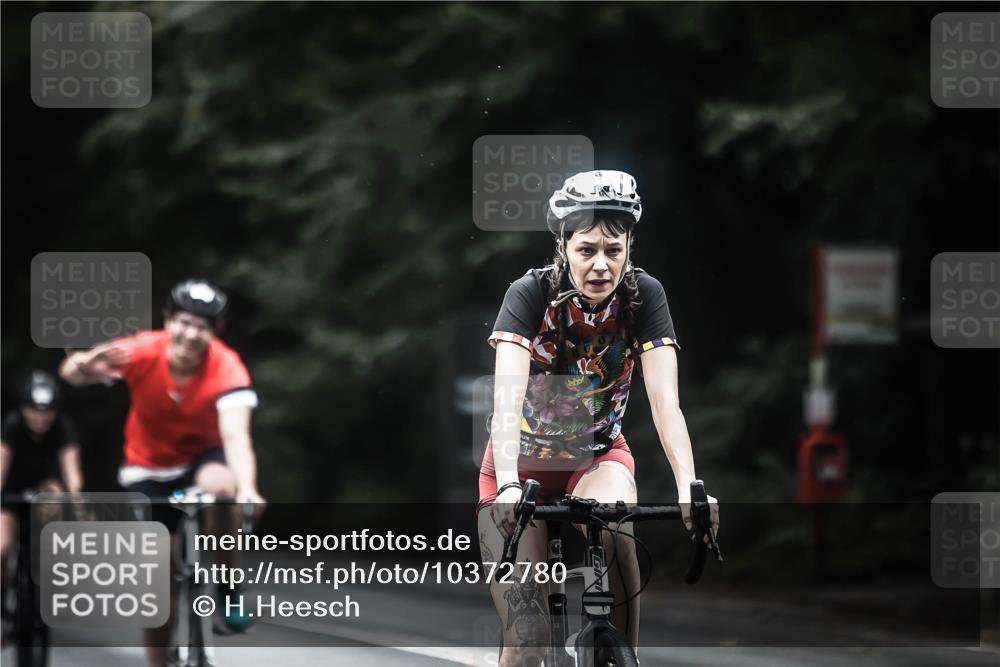 13.09.2026 - Stadtparktriathlon H.Heesch http://msf.ph/oto/10372780 13.09.2026 13:28:07 Radfahren 1314, 1334, 1347, 1348, 1355, 1356, 1364, 1448, 1458, 1521 meine-sportfotos.de