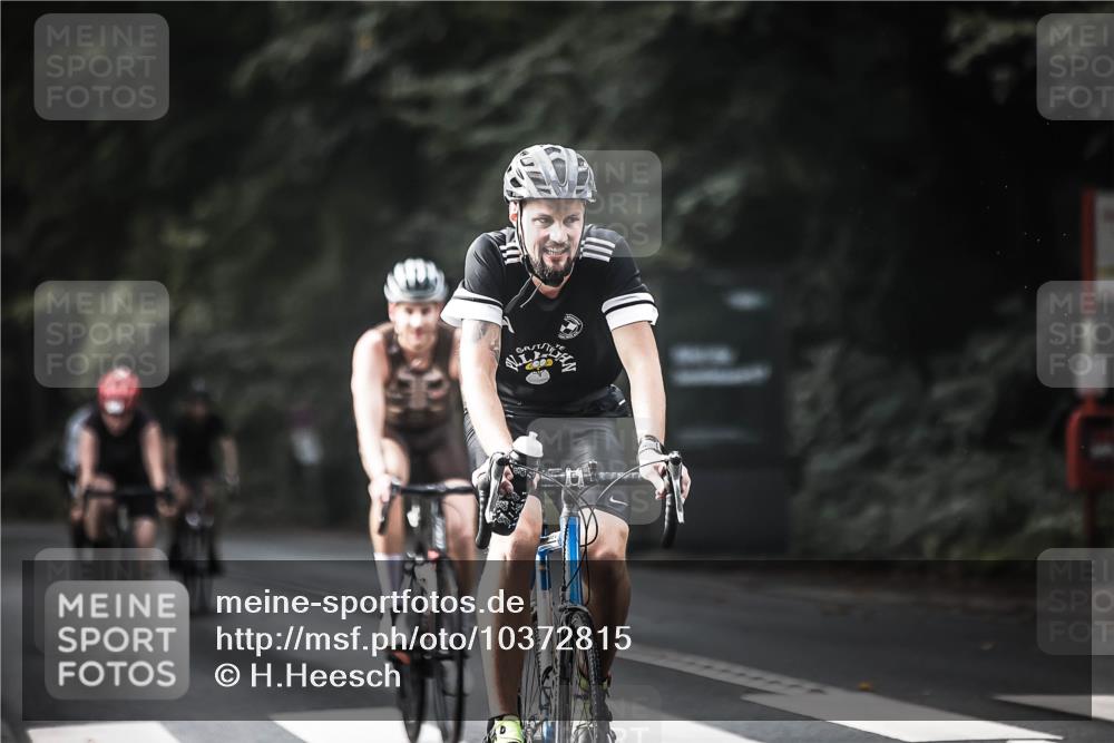 13.09.2026 - Stadtparktriathlon H.Heesch http://msf.ph/oto/10372815 13.09.2026 10:52:33 Radfahren 371, 412, 454, 479, 490, 502, 518, 568, 569, 575, 581, 584 meine-sportfotos.de