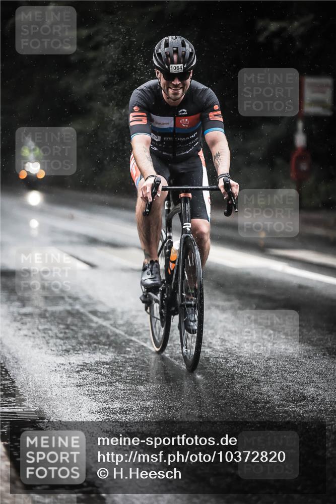 13.09.2026 - Stadtparktriathlon H.Heesch http://msf.ph/oto/10372820 13.09.2026 12:08:35 Radfahren 761, 907, 966, 969, 1058, 1064 meine-sportfotos.de