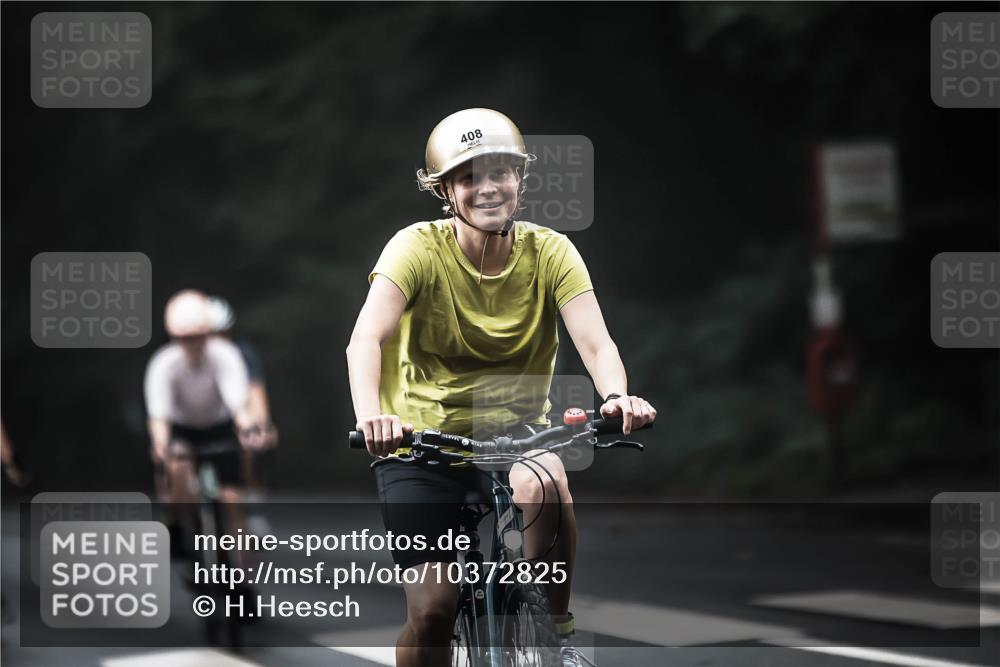13.09.2026 - Stadtparktriathlon H.Heesch http://msf.ph/oto/10372825 13.09.2026 10:22:40 Radfahren 217, 285, 319, 375, 408, 435, 442 meine-sportfotos.de